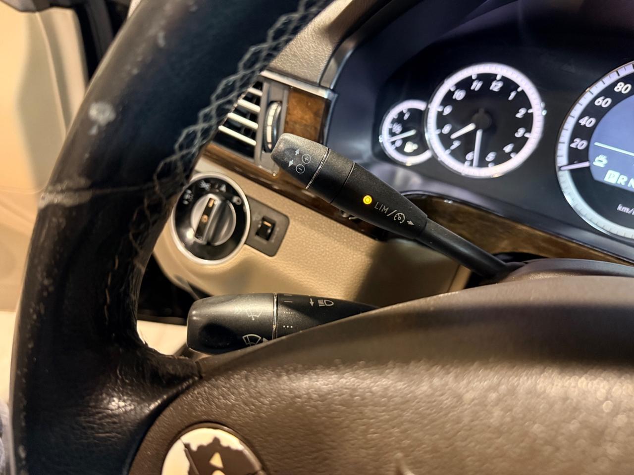 Mercedes-benz E 220 AMG TETTO