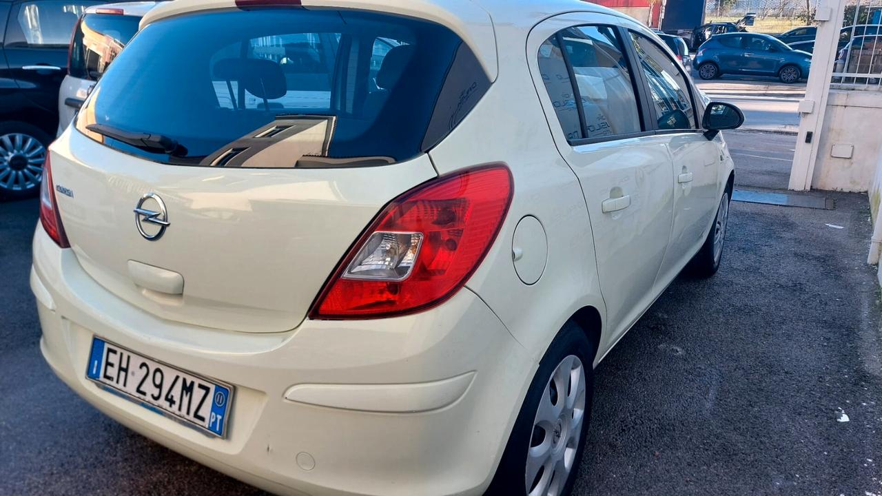 Opel Corsa 1.2 5 porte Elective