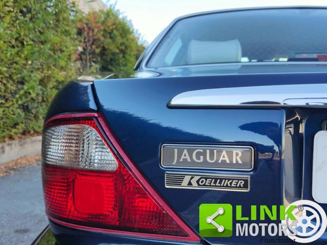 JAGUAR XJ8 4.0 V8 32V 284 CV Automatic Executive