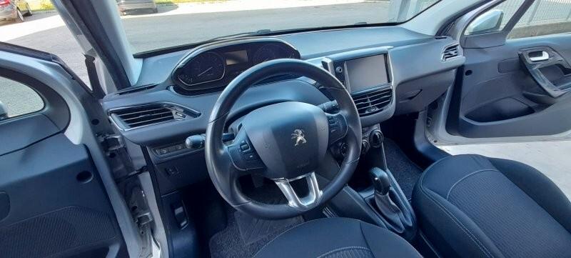 Peugeot 208 1.2 82 5p. GPL Allure