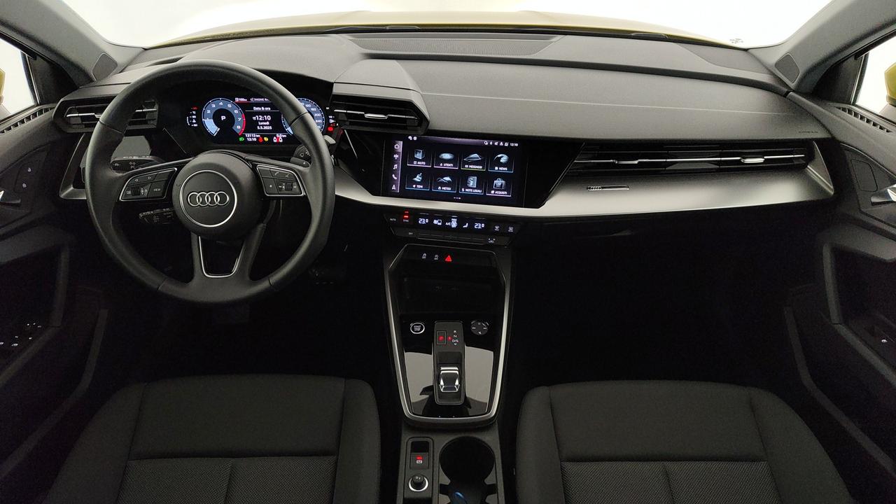AUDI A3 IV 2020 Sportback - A3 Sportback 35 1.5 tfsi mhev Business Advanced s-tronic