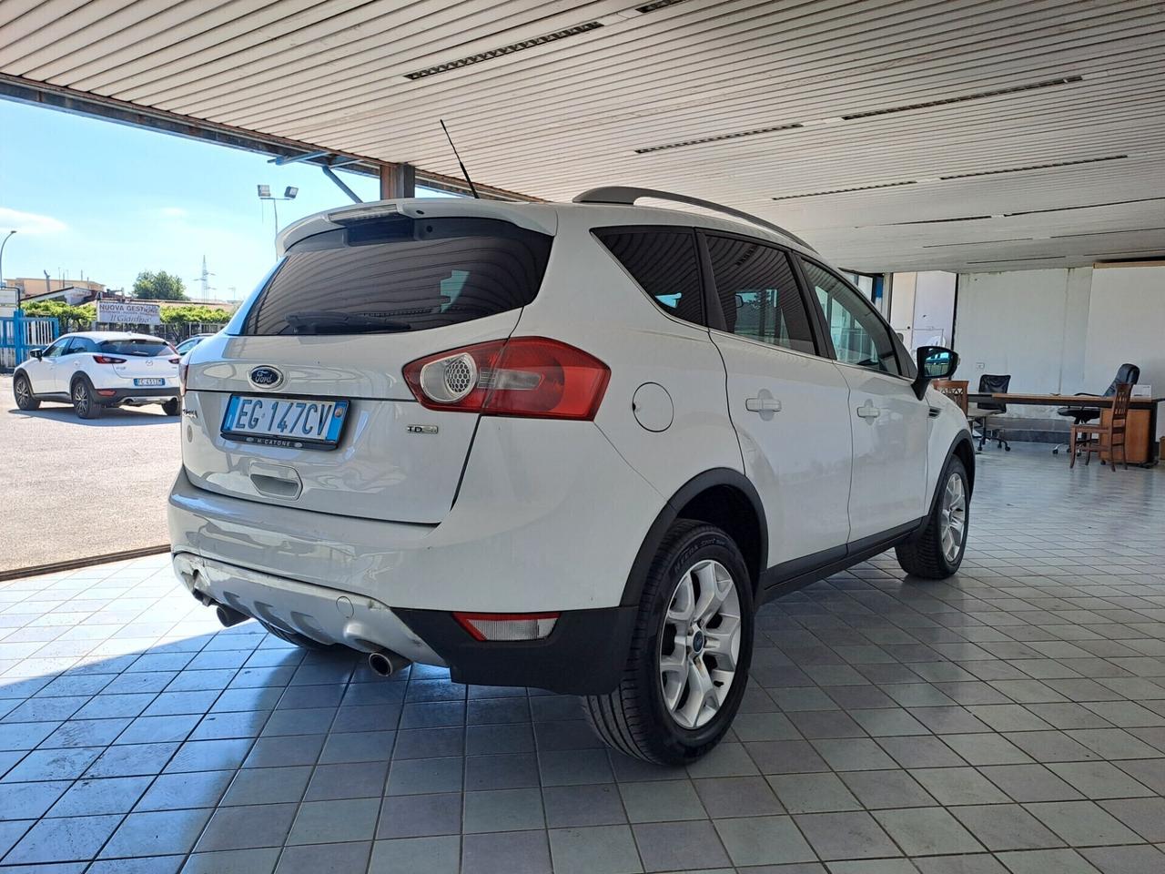 Ford Kuga 2.0 TDCi 140 CV 2WD Titanium DPF
