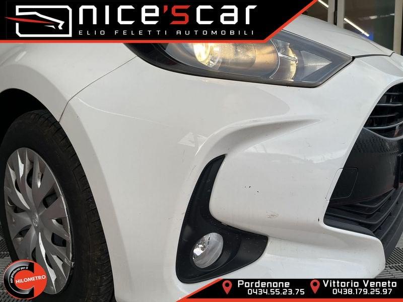 Toyota Yaris Yaris 1.5 Hybrid 5 porte Active