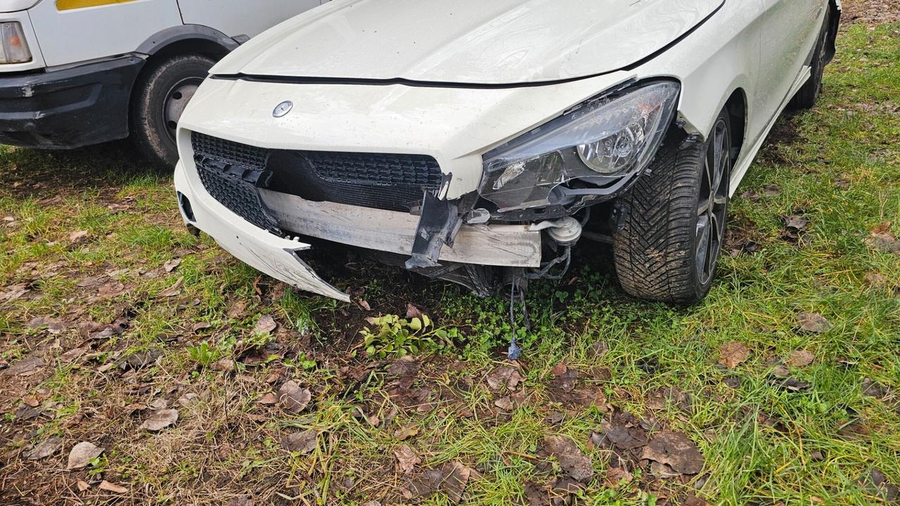 Mercedes-benz CLA 200 220 CDI Automatic Sport.no meil info 3792464507