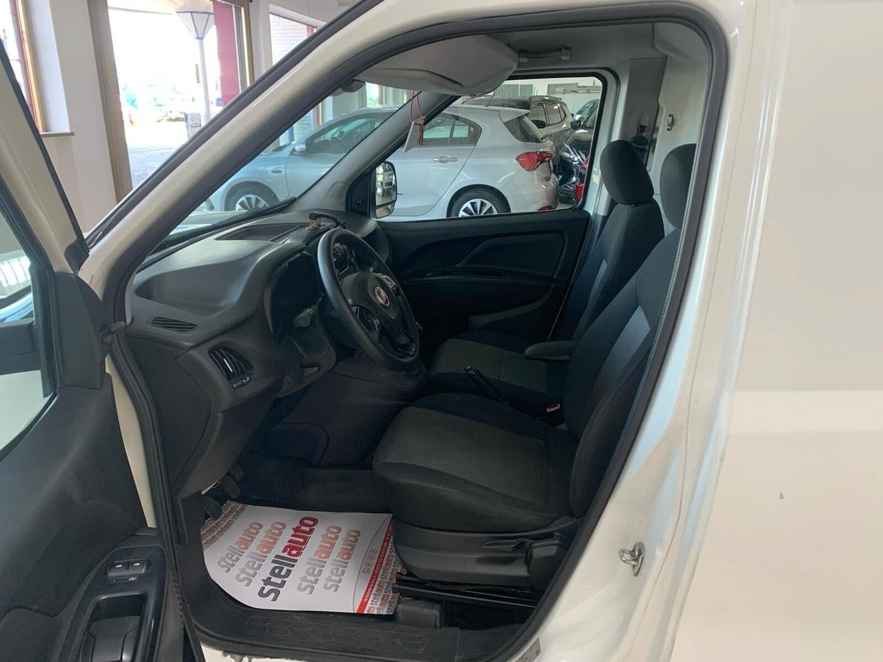 Doblo Maxi 1.4 tjt natural power Active 120cv