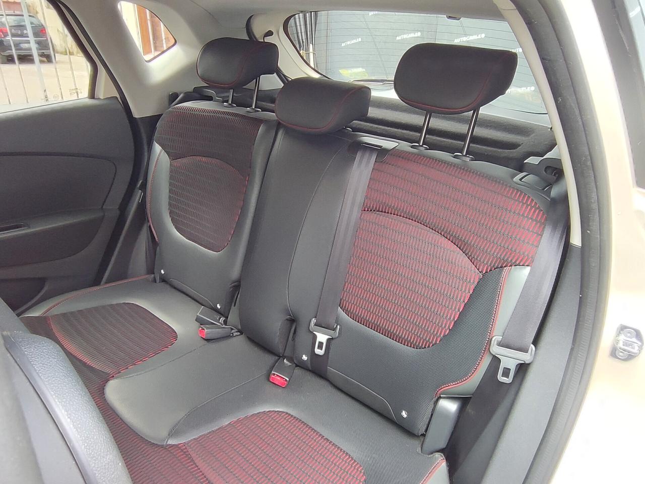 Renault Captur 1.5 dCi 90 CV CAMBIO AUTOMATICO