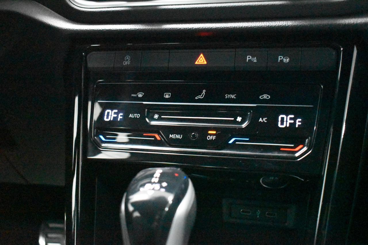 Volkswagen T-Roc 1.5 TSI ACT DSG R-Line