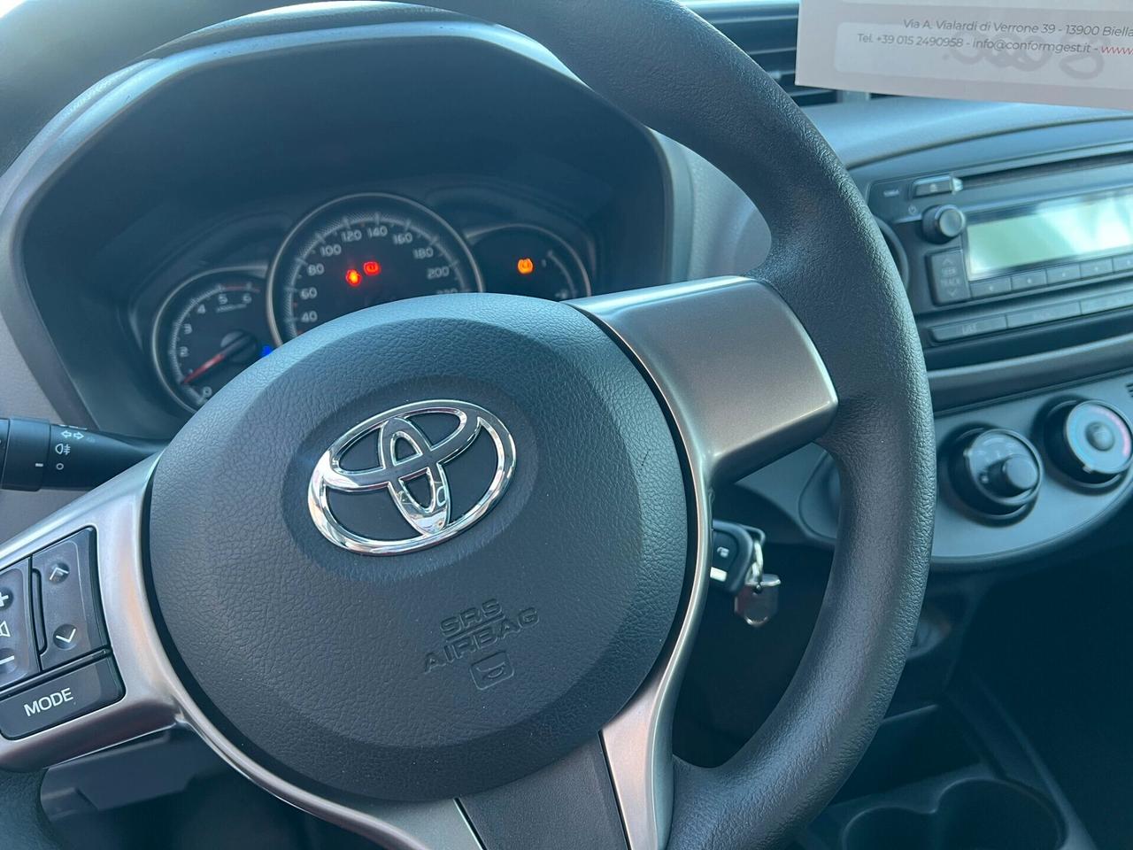 Toyota Yaris 1.4 D-4D 5 porte Lounge