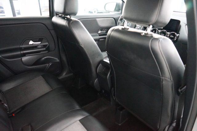 MERCEDES-BENZ GLA 180 d Automatic Business UFFICIALE UNIPROP.