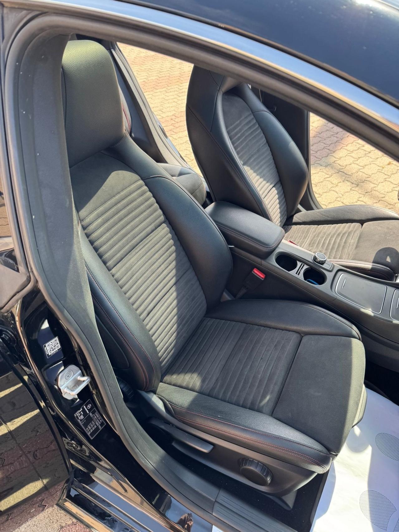 Mercedes-benz CLA 180 d Premium