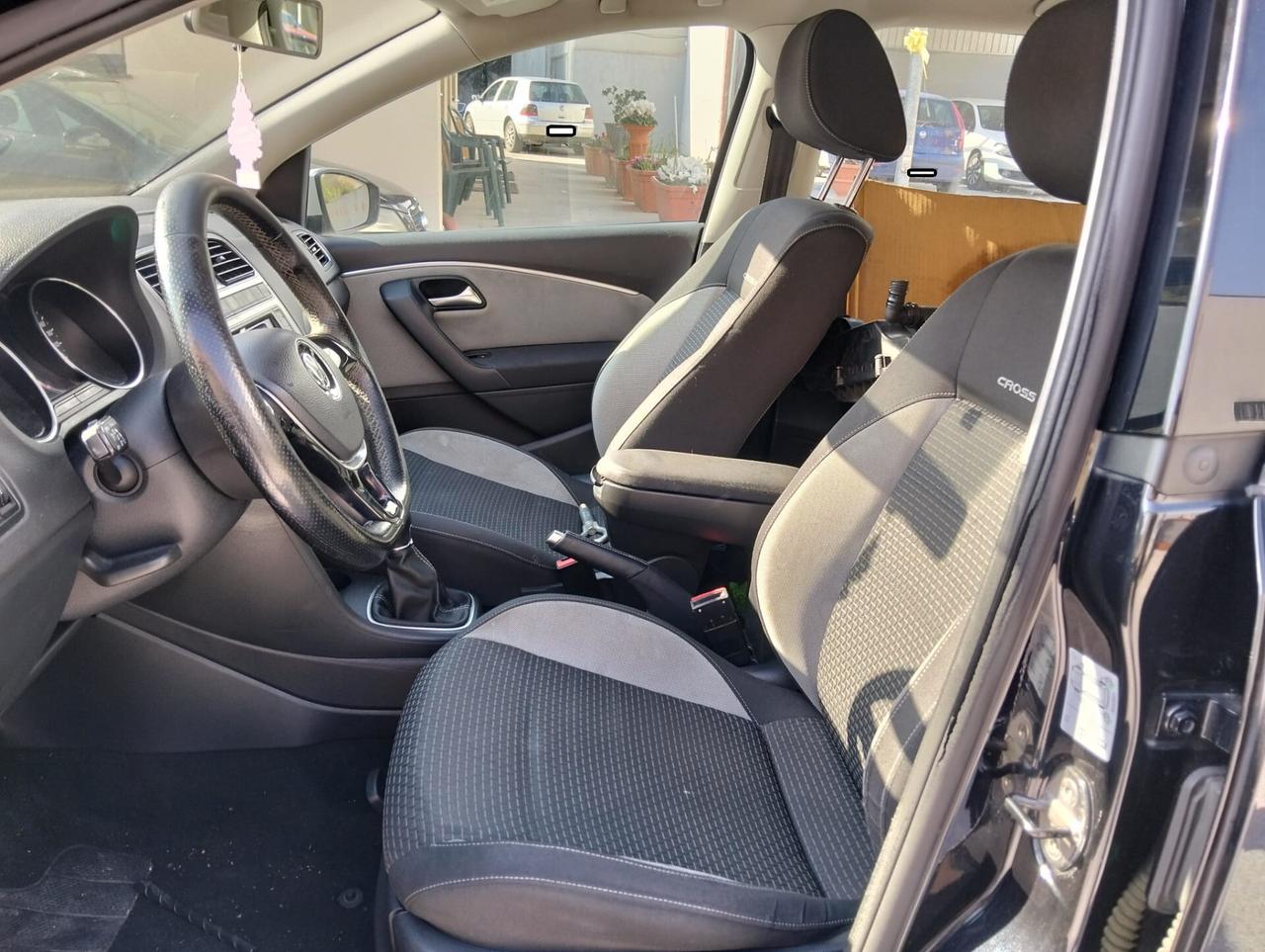 Volkswagen Polo Cross 1.4 TDI 90cv 2017 FAP DA RIPRISTINARE