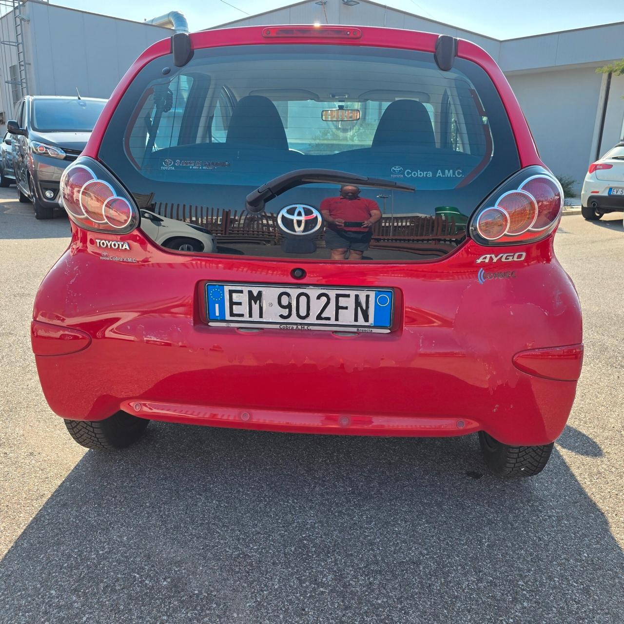 Toyota Aygo 1.0 12V VVT-i 5 porte Sol Connect