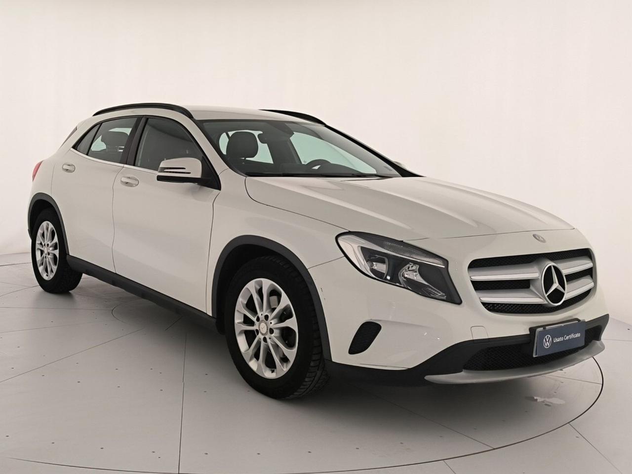 Mercedes GLA 180 d business