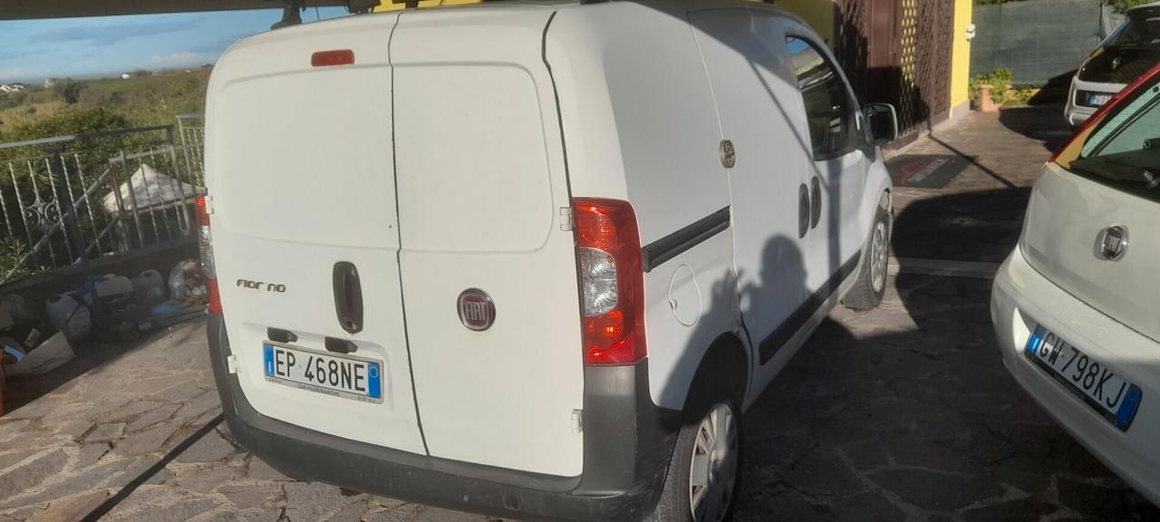 Fiat Qubo VENDITA A COMMERCIANTI DA PREPARARE!