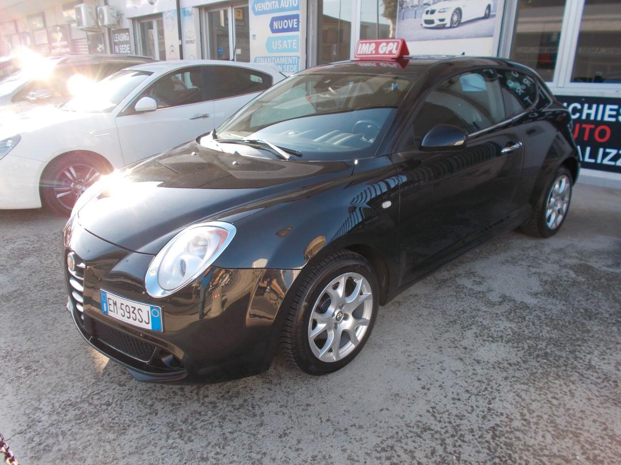 Alfa Romeo MiTo 1.4 T 120 CV GPL Distinctive Sport Pack