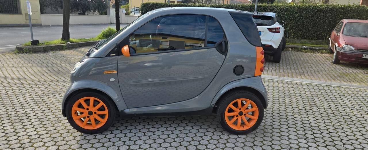 Smart ForTwo 700 coupé pure (45 kW)