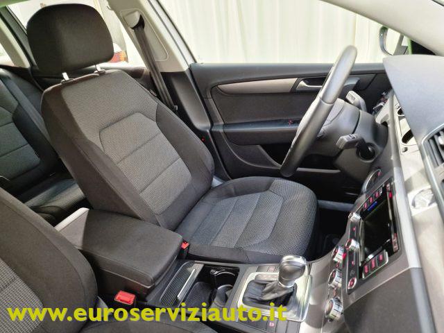 VOLKSWAGEN Passat VARIANT. 1.6 TDI DSG Comfortline