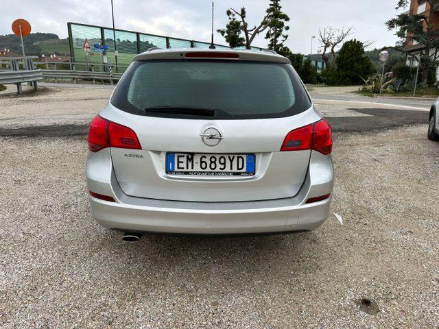 OPEL Astra 1.4 Turbo 140CV Sports Tourer GPL Tech Cosmo