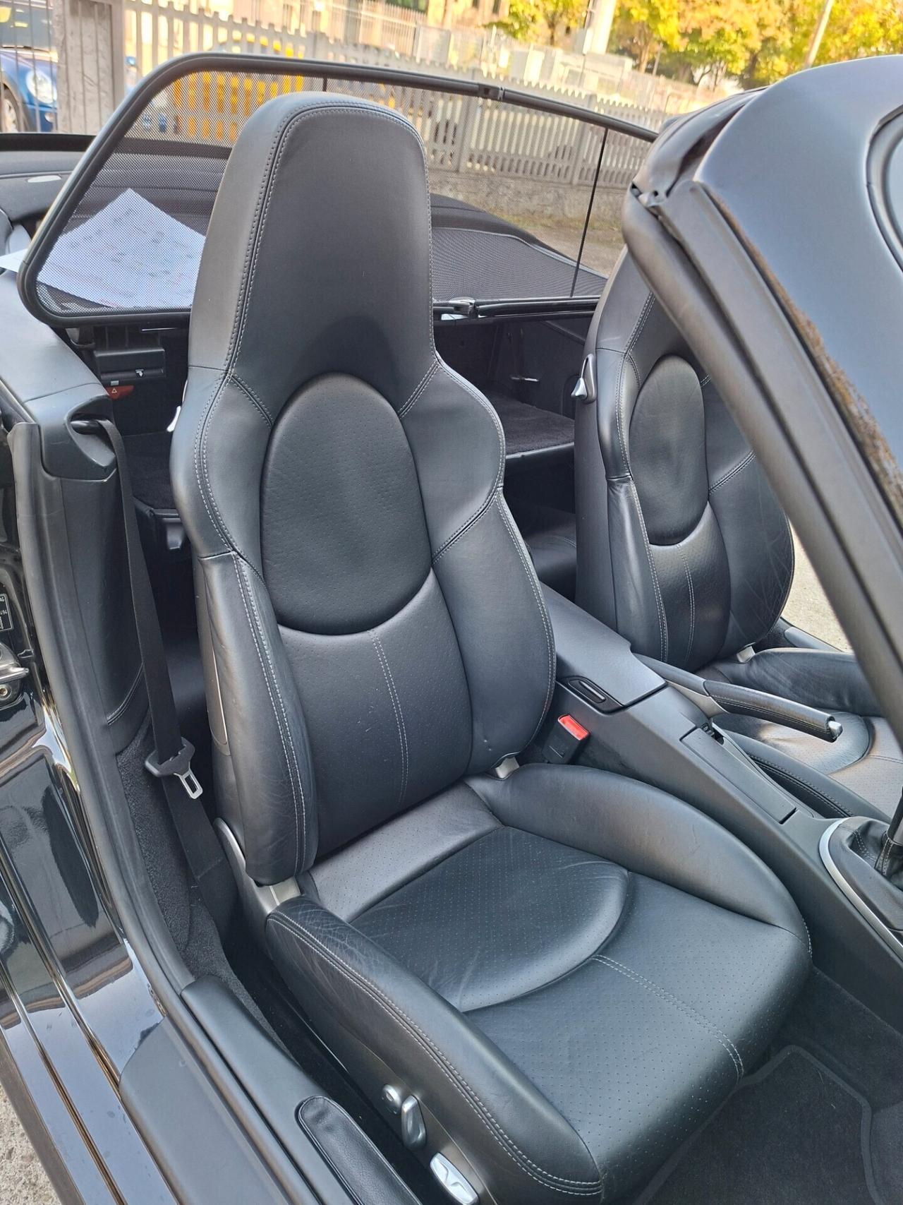 Porsche 911 997 Carrera 4S Cabriolet