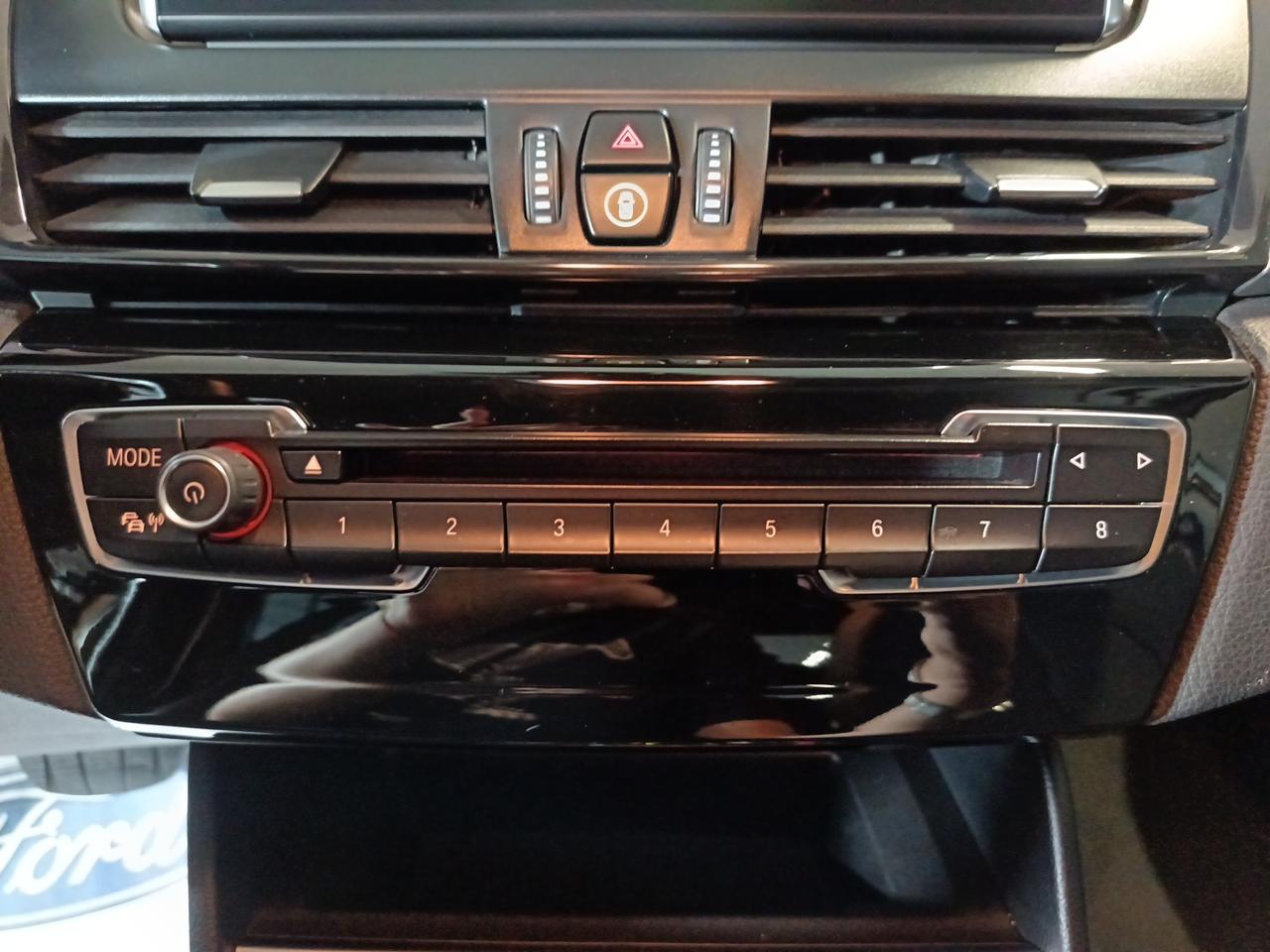 BMW Serie 2 A.T. (F45) - 216d Active Tourer Advantage