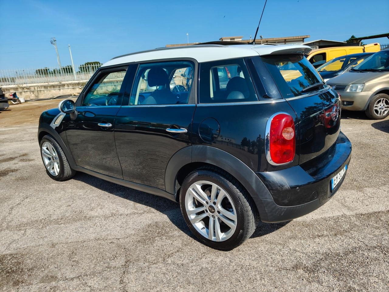 Mini Cooper 1.6D Countryman