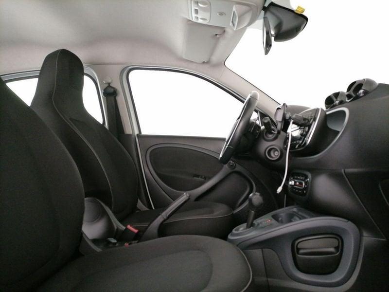 smart forfour 0.9 t JBL 90cv twinamic