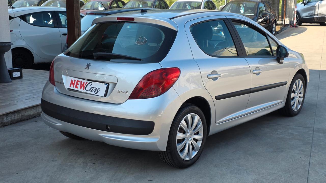 Peugeot 207 1.6 HDi 90CV 5p. XS