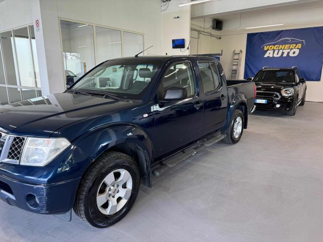 NISSAN Navara 2.5 dCi 4 porte Double Cab LE