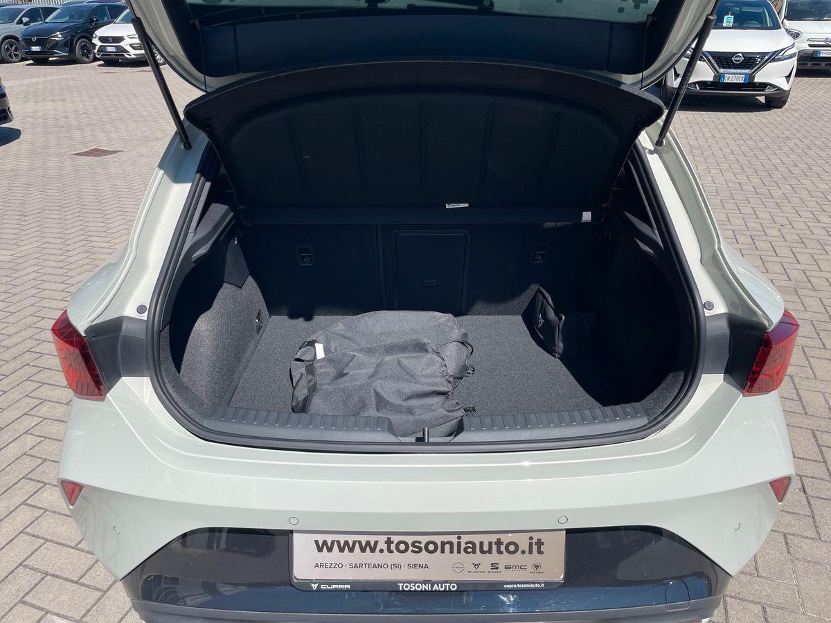 CUPRA Leon1.5 e-HYBRID150 kW (204 CV)pHEVDSG 6 marce2WD