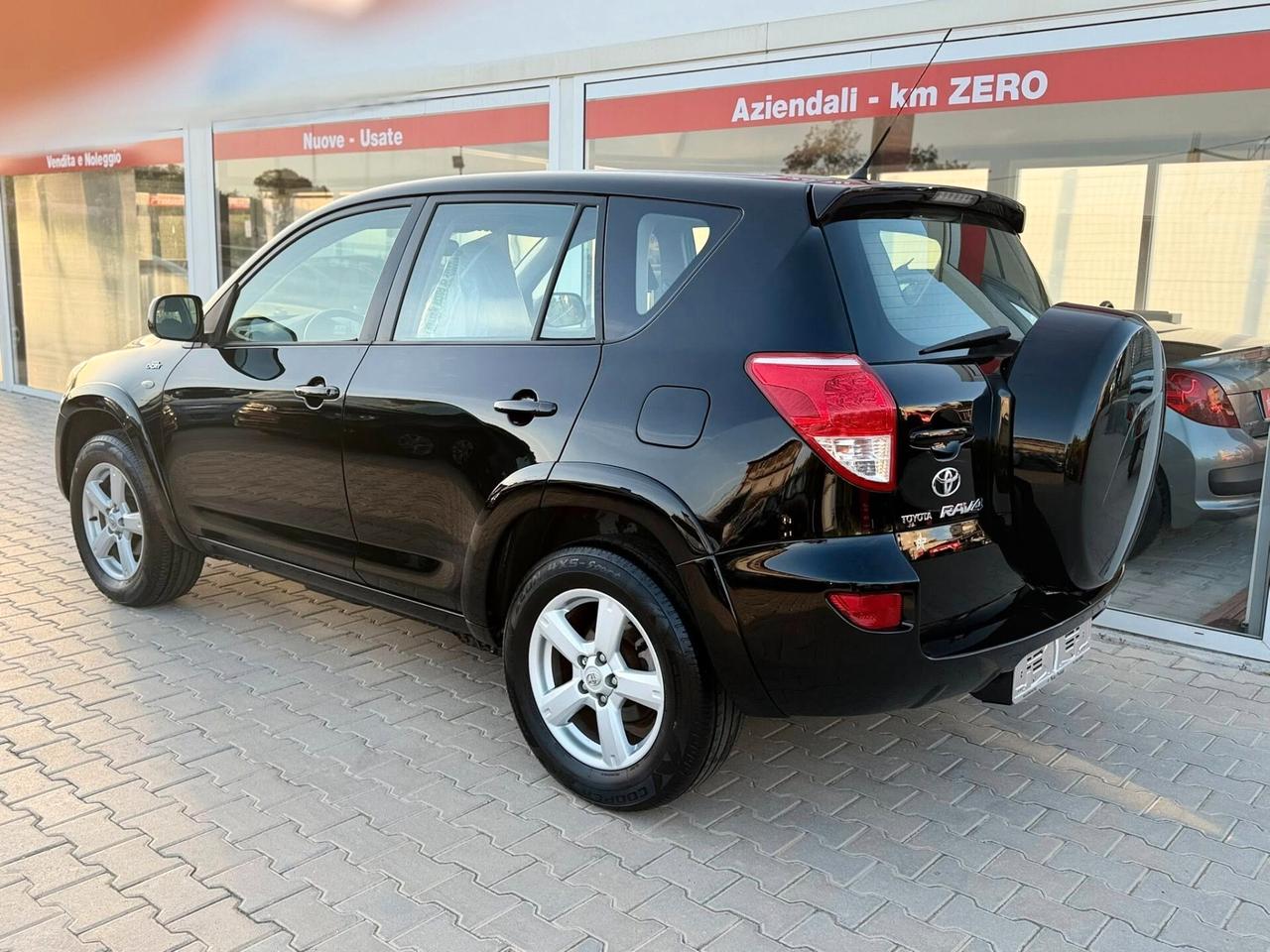 Toyota RAV 4 2.2 D-4D 177 CV sol