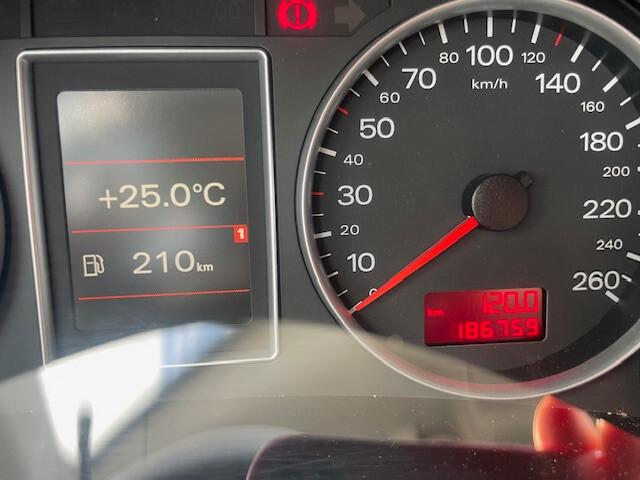 Audi A4 2.0 16V TDI Avant Top