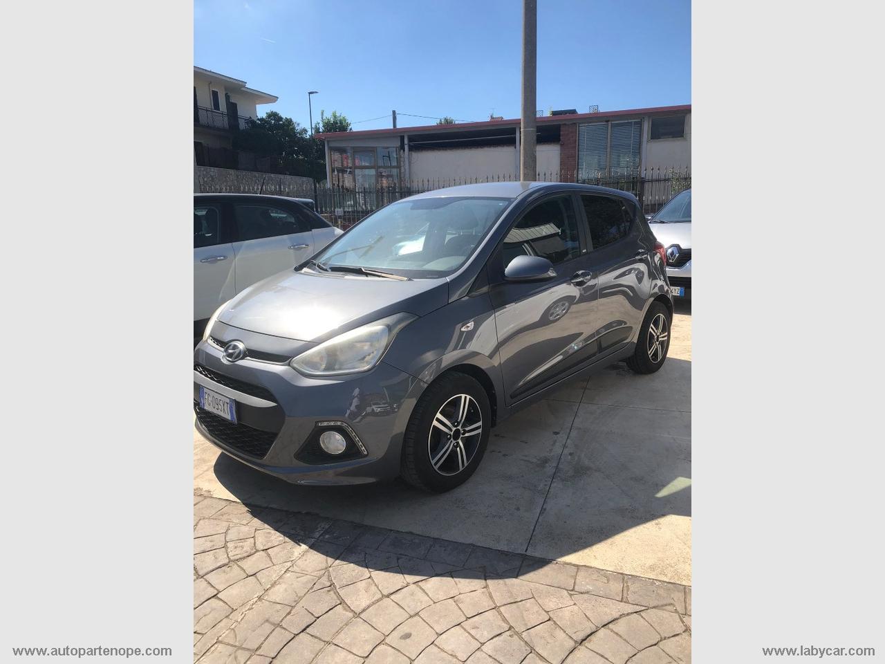 HYUNDAI i10 1.0 MPI Sound Edition