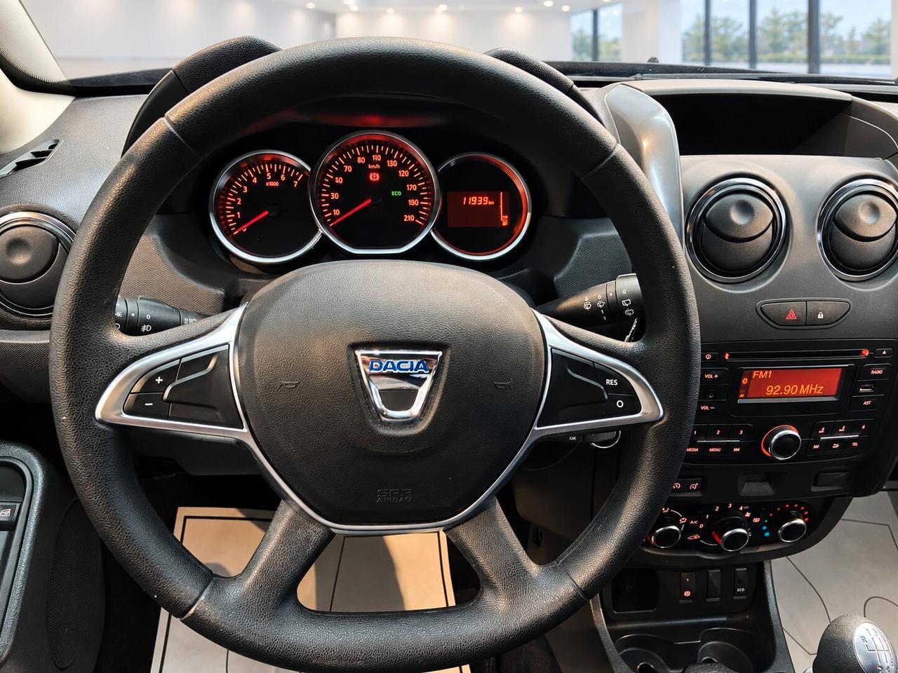 Dacia Duster I LAUREATE 4x2