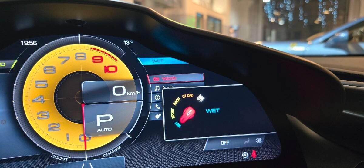 Ferrari 296 GTS *NUOVA - DEMO EXTRACAMPIONARIO *