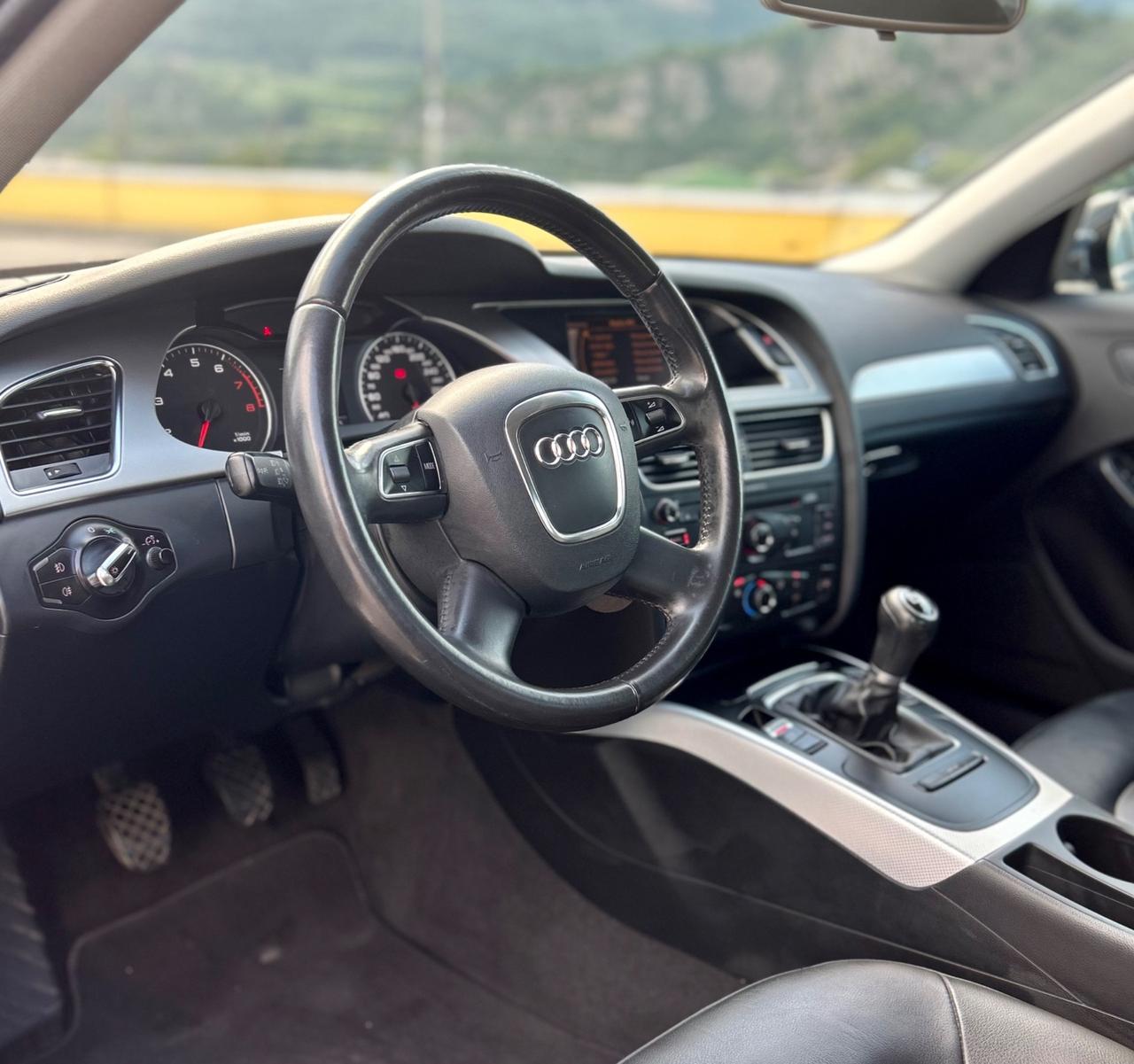 Audi A4 2.0 TFSI 180CV Advanced SOLO 105.000km
