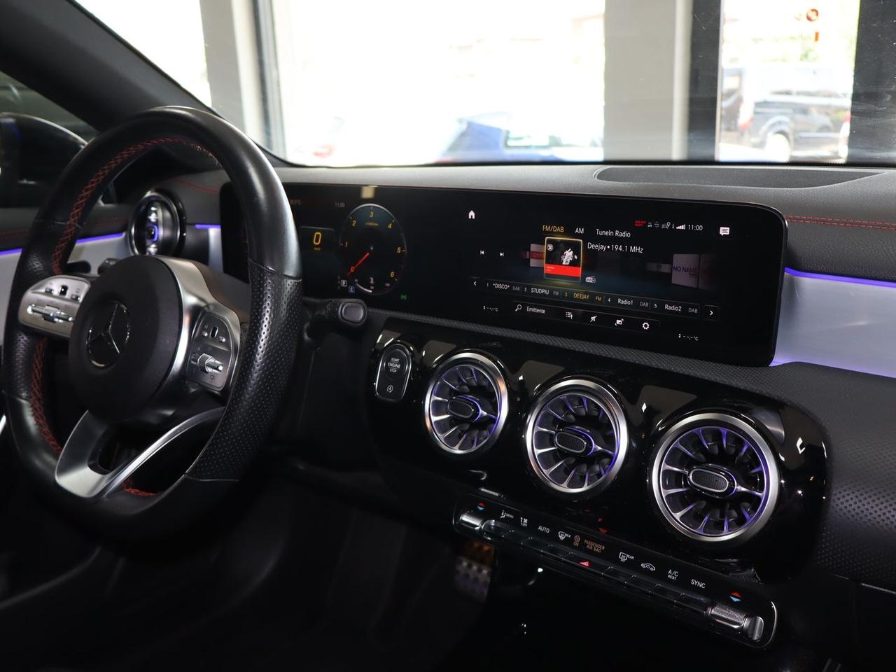 Mercedes-Benz CLA 200 AMG Line Premium Plus #11012