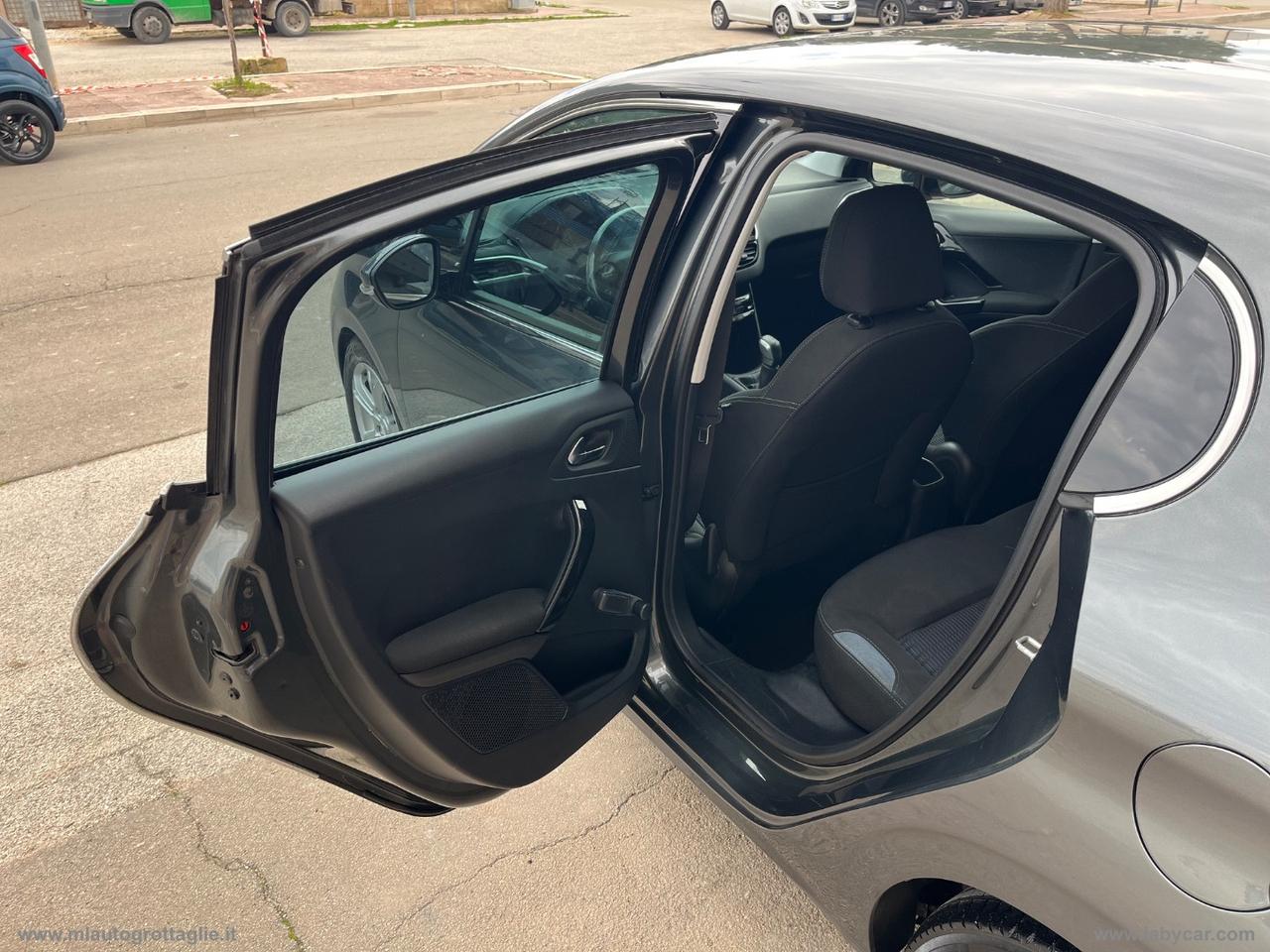 PEUGEOT 208 1.6 e-HDi 92 CV S&S 5p. Allure