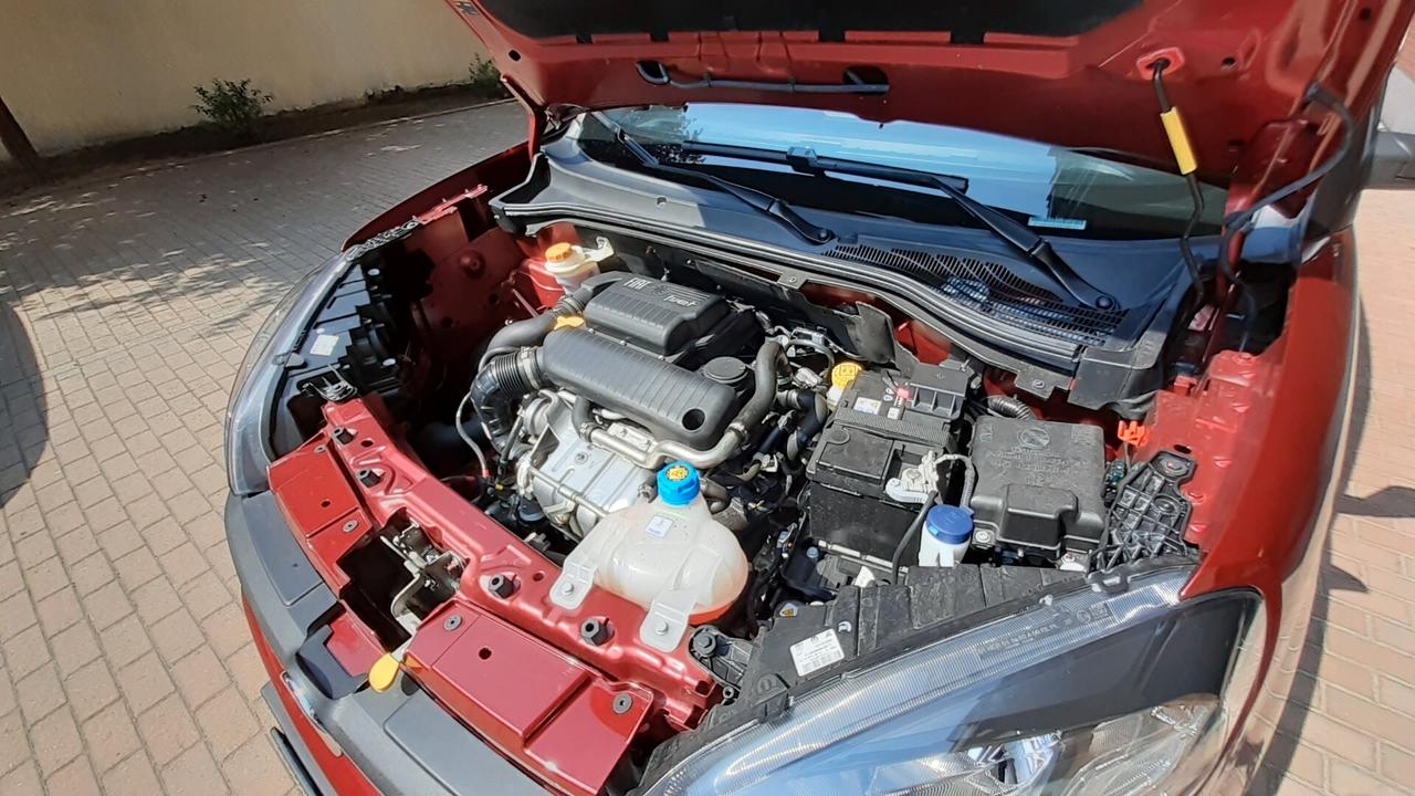 Doblo disabili pianale ribassato benzina 16.561 KM!