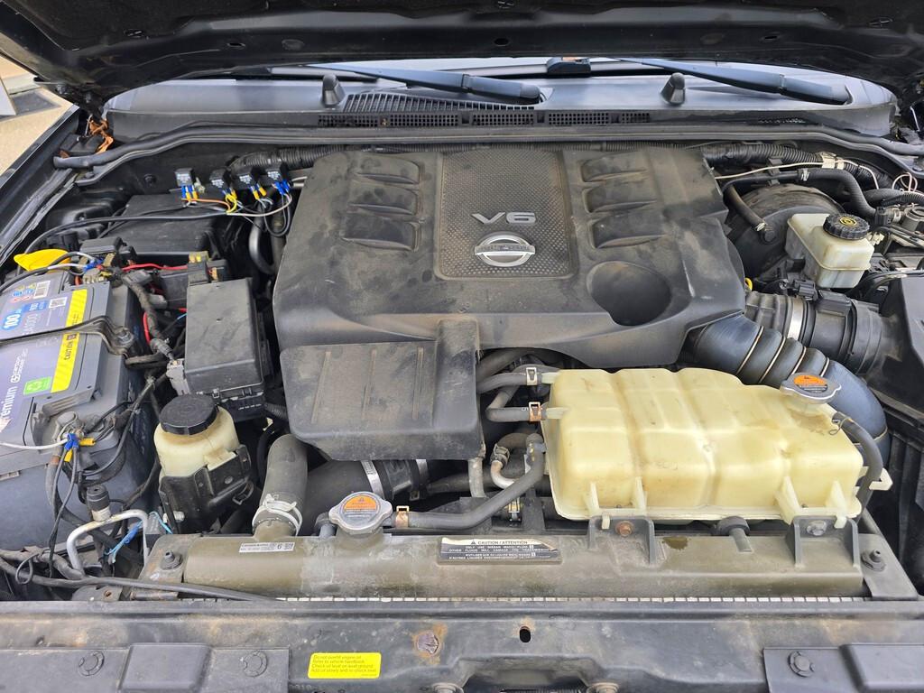 Nissan Navara 3.0 V6 DCI 231CV "LE" CON PREZZO REALE!