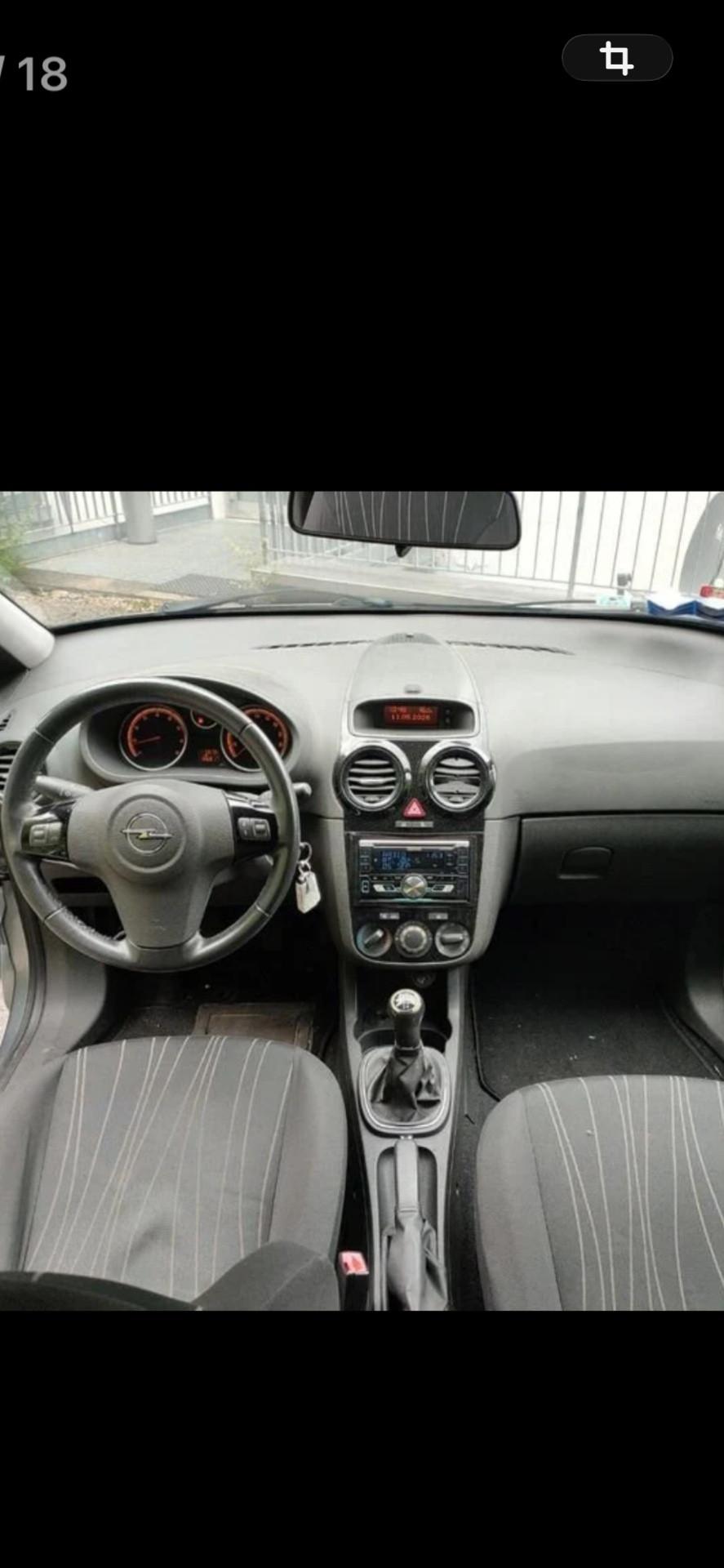 Opel Corsa 1.2 3 porte Elective NEOPATENTATI