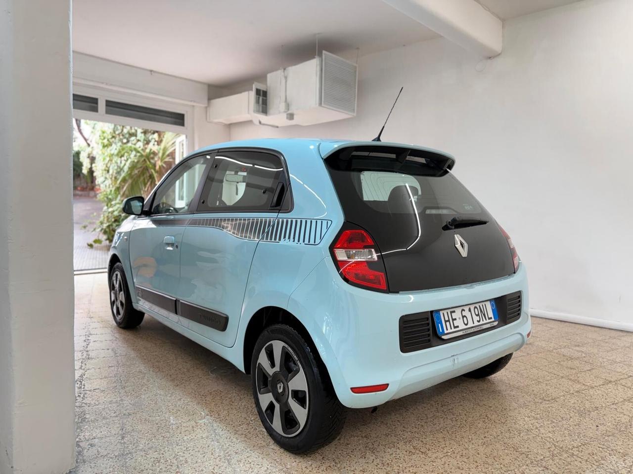 Renault Twingo 1.0cc benzina - Neopatentati