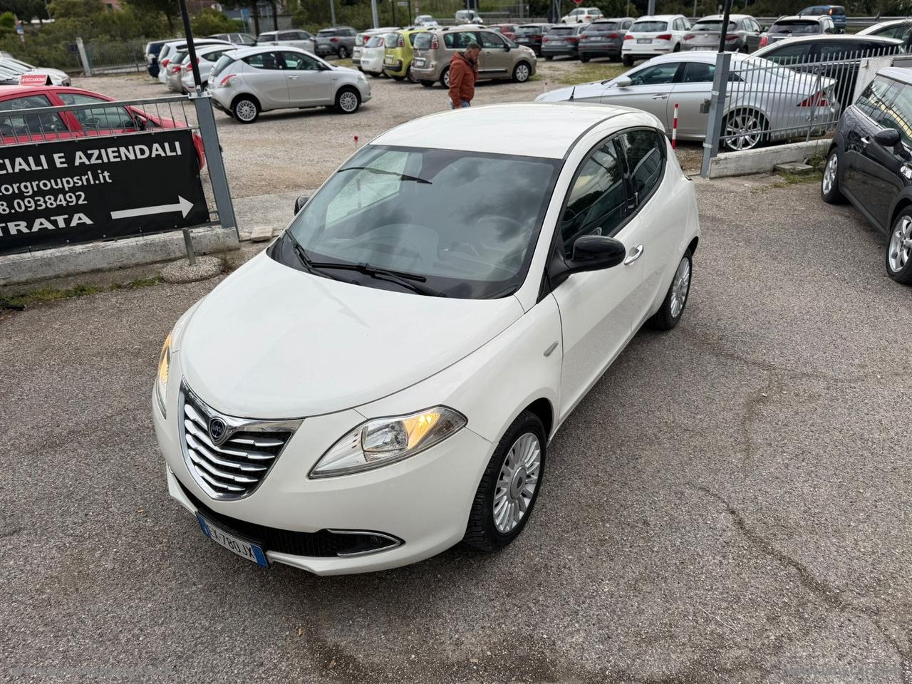 LANCIA Ypsilon 1.3 MJT 95 CV 5p. S&S Gold