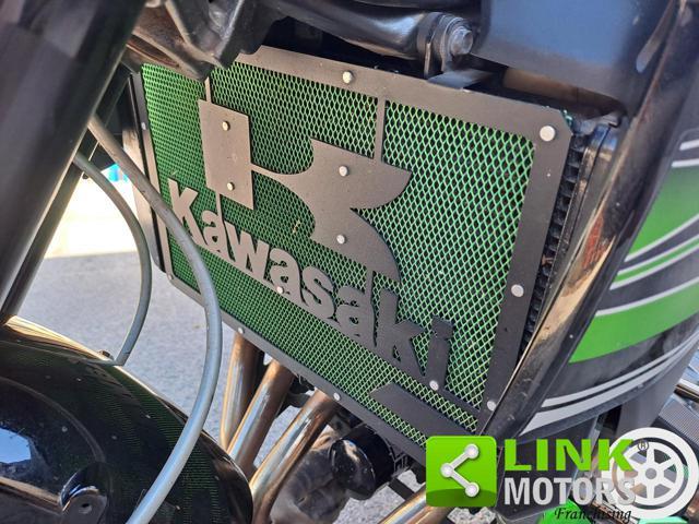 KAWASAKI Z 800 .