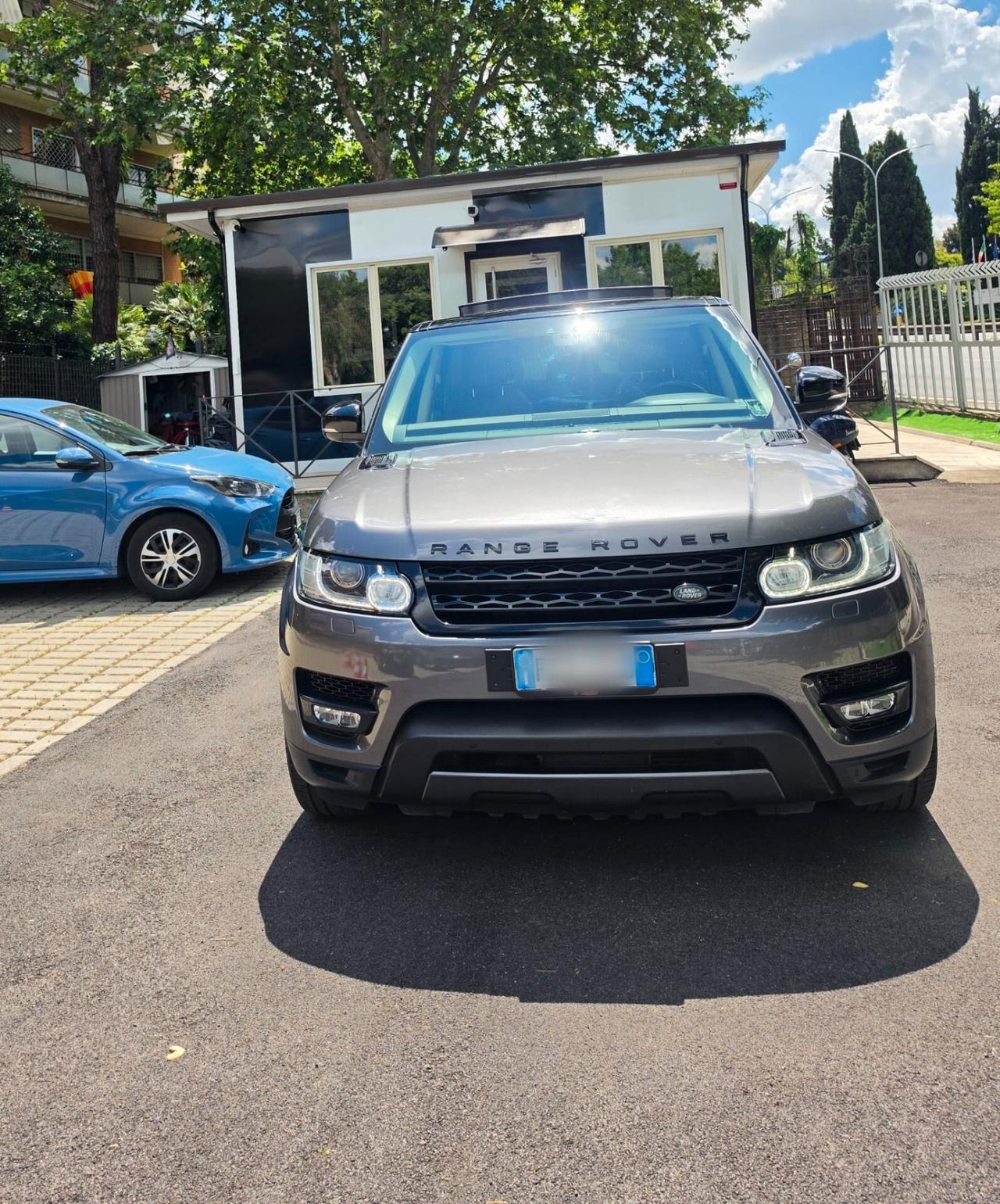 Land Rover Range Sport 3.0 SDV6 HSE Dynamic LIMITED GREY -Il prezzo NON è abbinato a finanziamenti