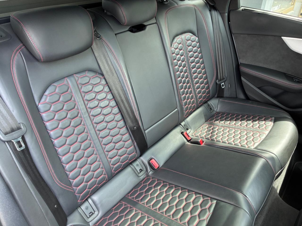 Audi A4 RS 4 Avant 2.9 TFSI quattro tiptronic