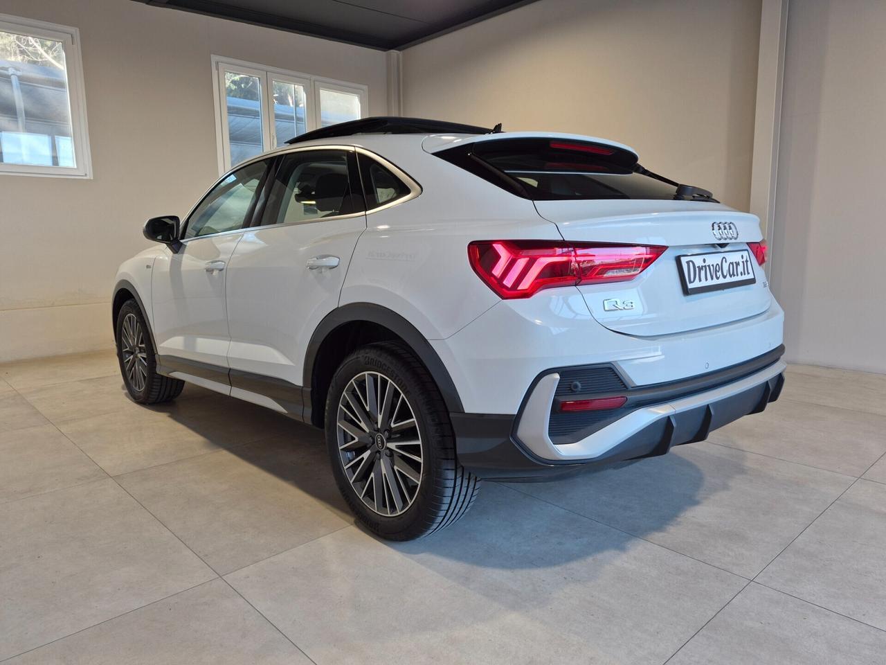 Audi Q3 SPORTBACK 35 1.5 TFSI S-TRONIC S LINE TETTO APRIBILE CERCHI 19" CARPLAY LED 360° PELLE NAVI