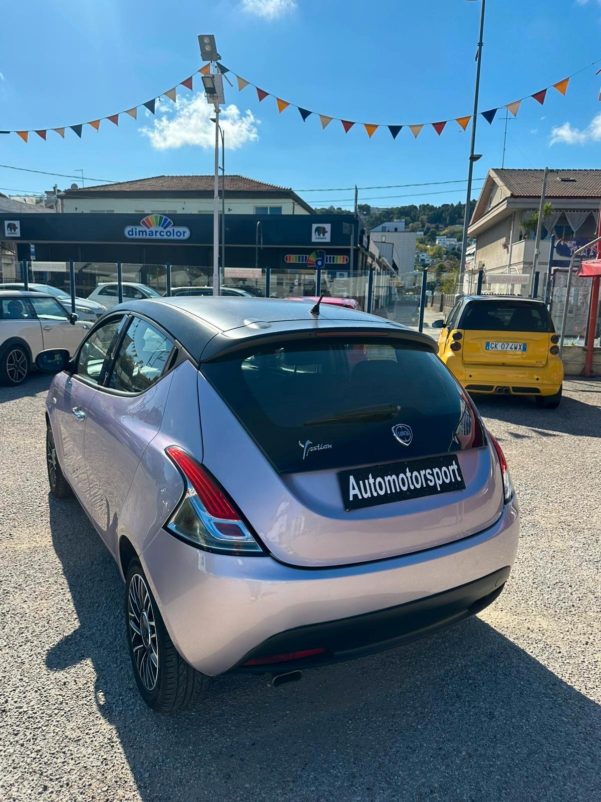 Lancia Ypsilon 1.3 MJT 16V 95 CV 5 porte S&S Elefantino