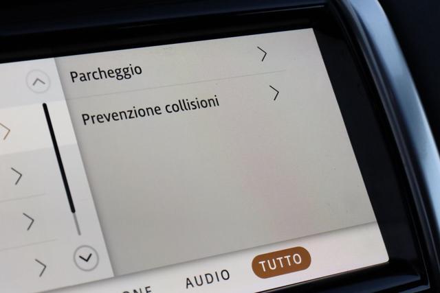 LAND ROVER Discovery Sport 2.0 163 CV