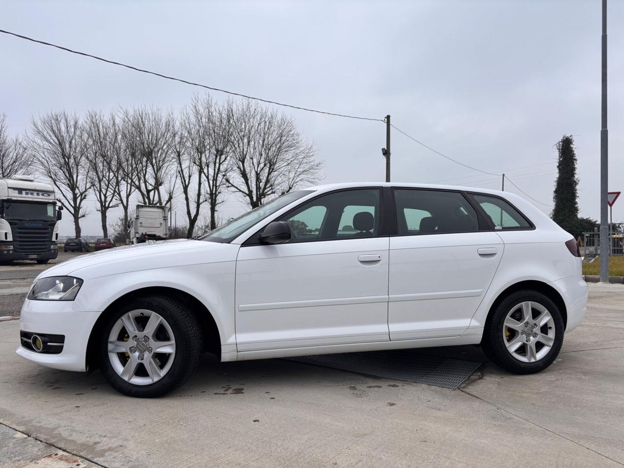 Audi A3 SPB 1.6 TDI 90 CV