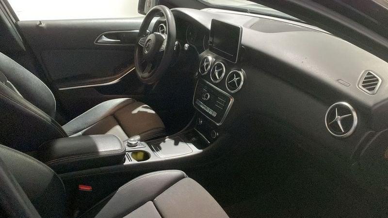 Mercedes-Benz Classe A A 160 d Automatic Sport